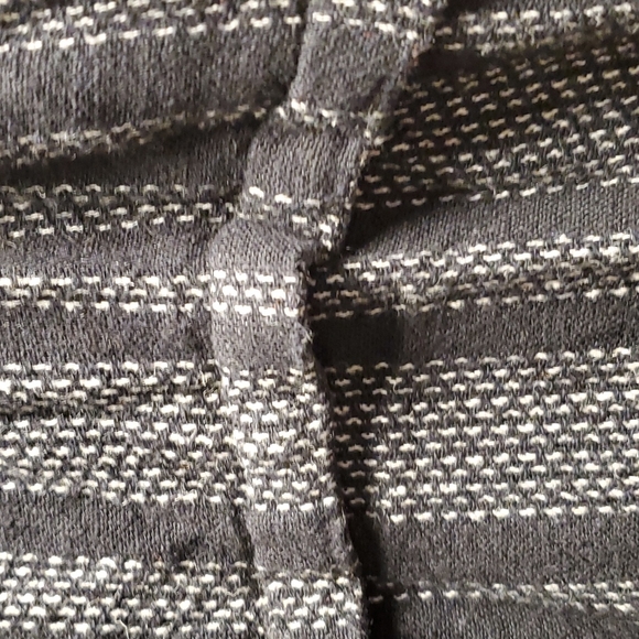 Old Navy, Black and White Zip Up Bomber Jacket, Size Medium, Has pockets - Picture 3 of 3